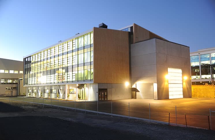 State-of-the-art Earthquake testing facility wins top construction award