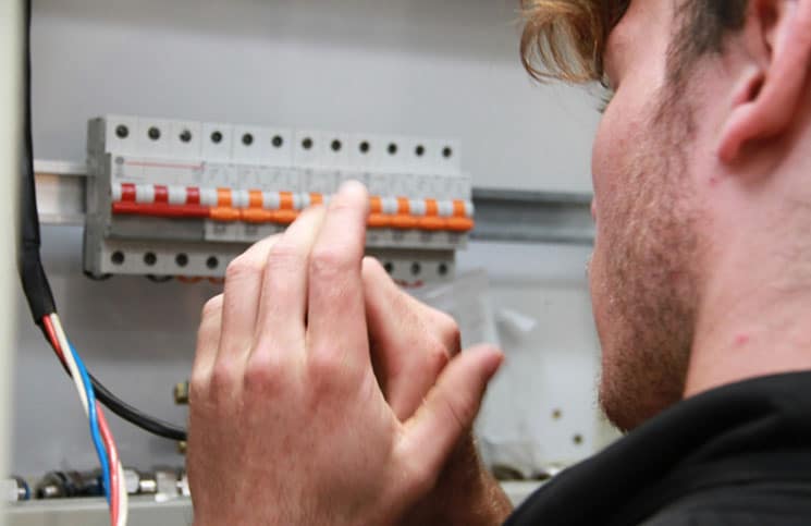 Master Electricians supports electrical licensing status quo
