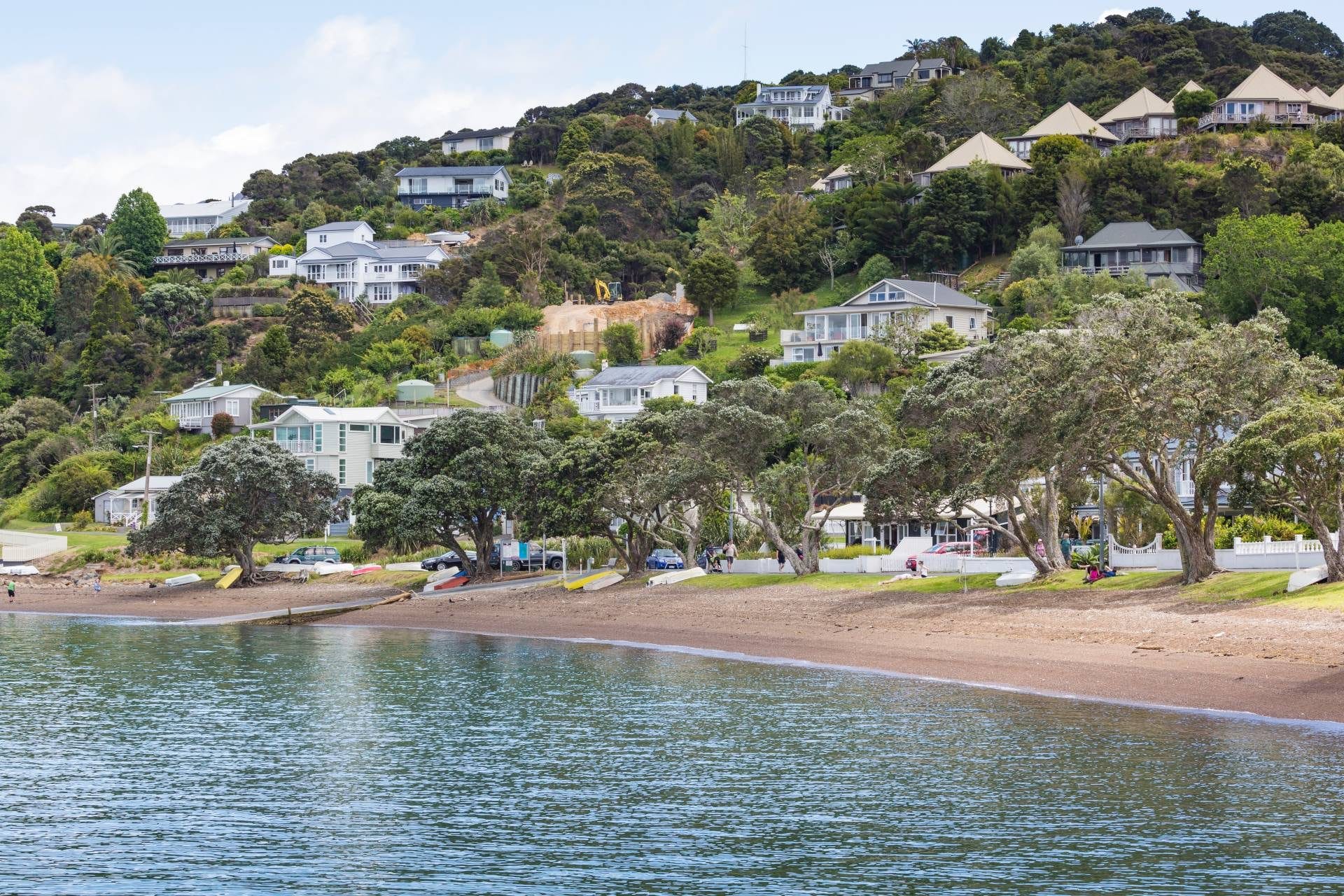 Average Section Price Drops to Three-Year Low